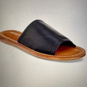 Bella Vita Womens Ros Italy Black Leather Slip On Sandals 7.5